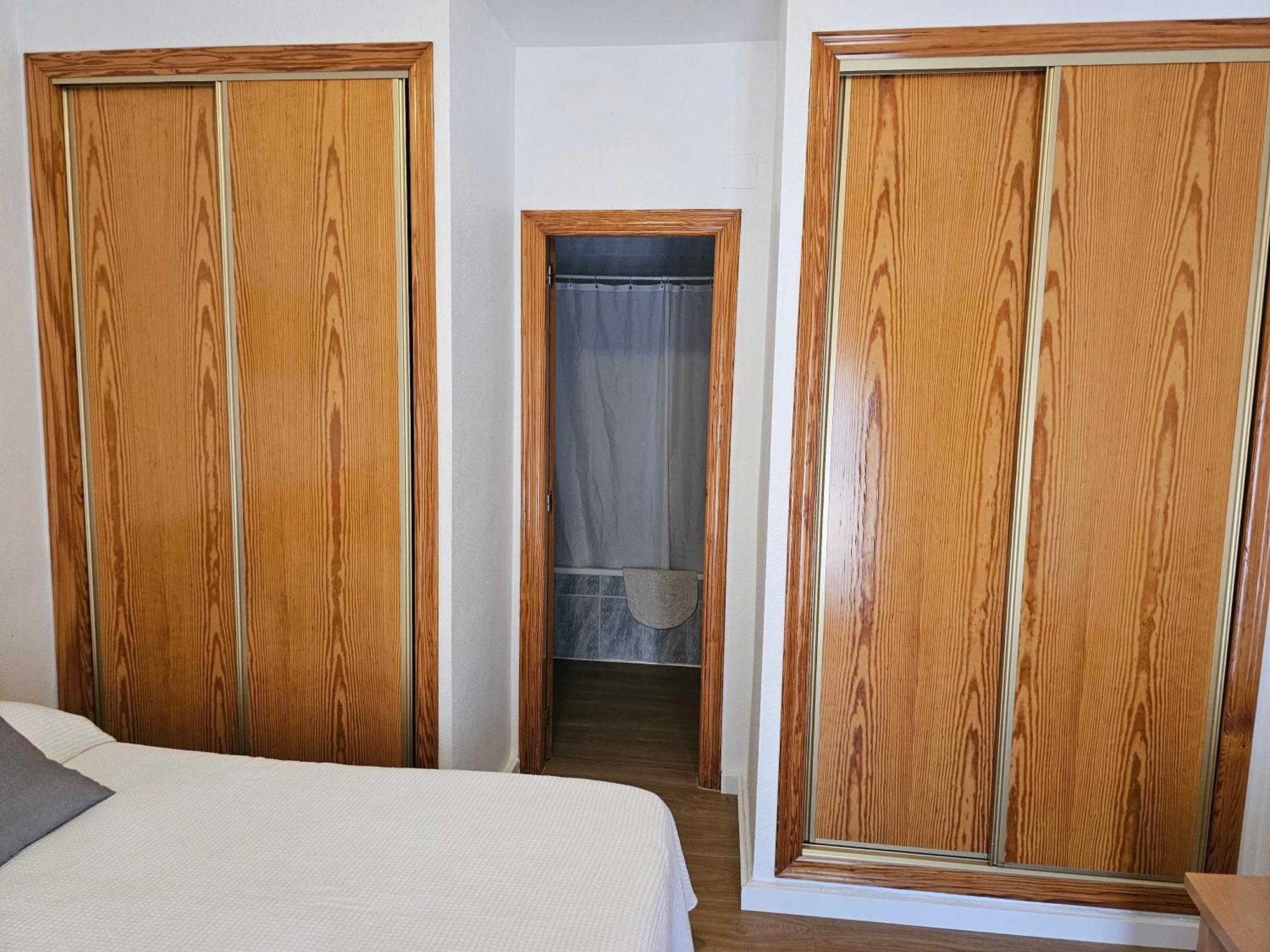 Apartamentos Plaza Αλικάντε Δωμάτιο φωτογραφία