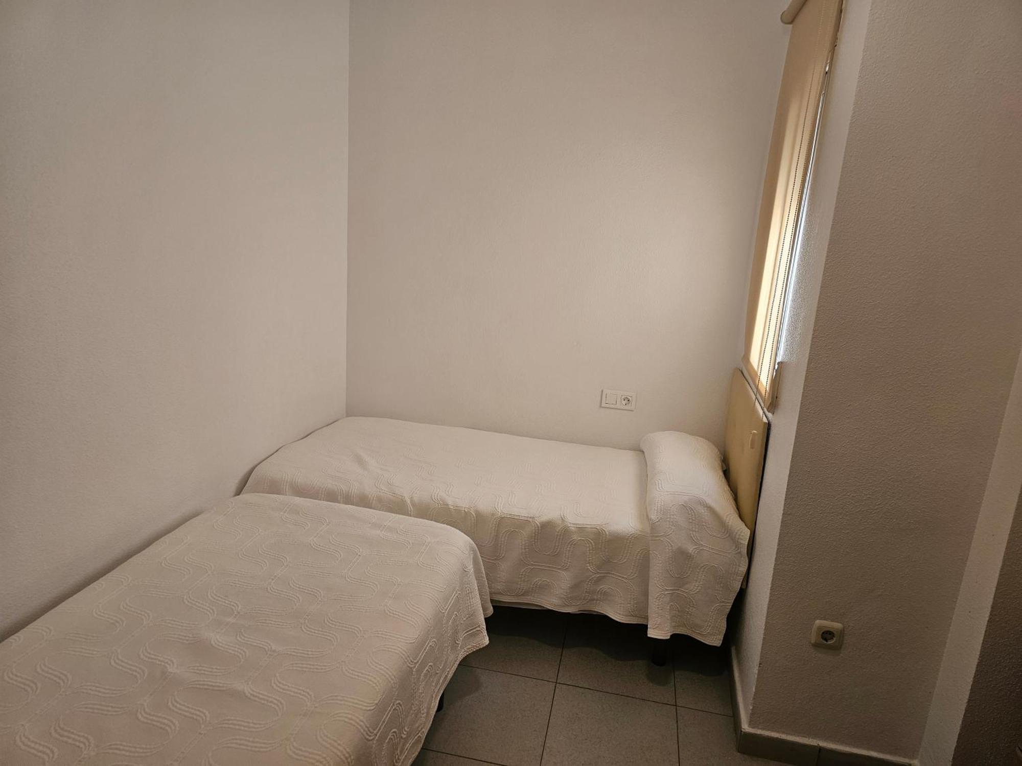 Apartamentos Plaza Αλικάντε Δωμάτιο φωτογραφία