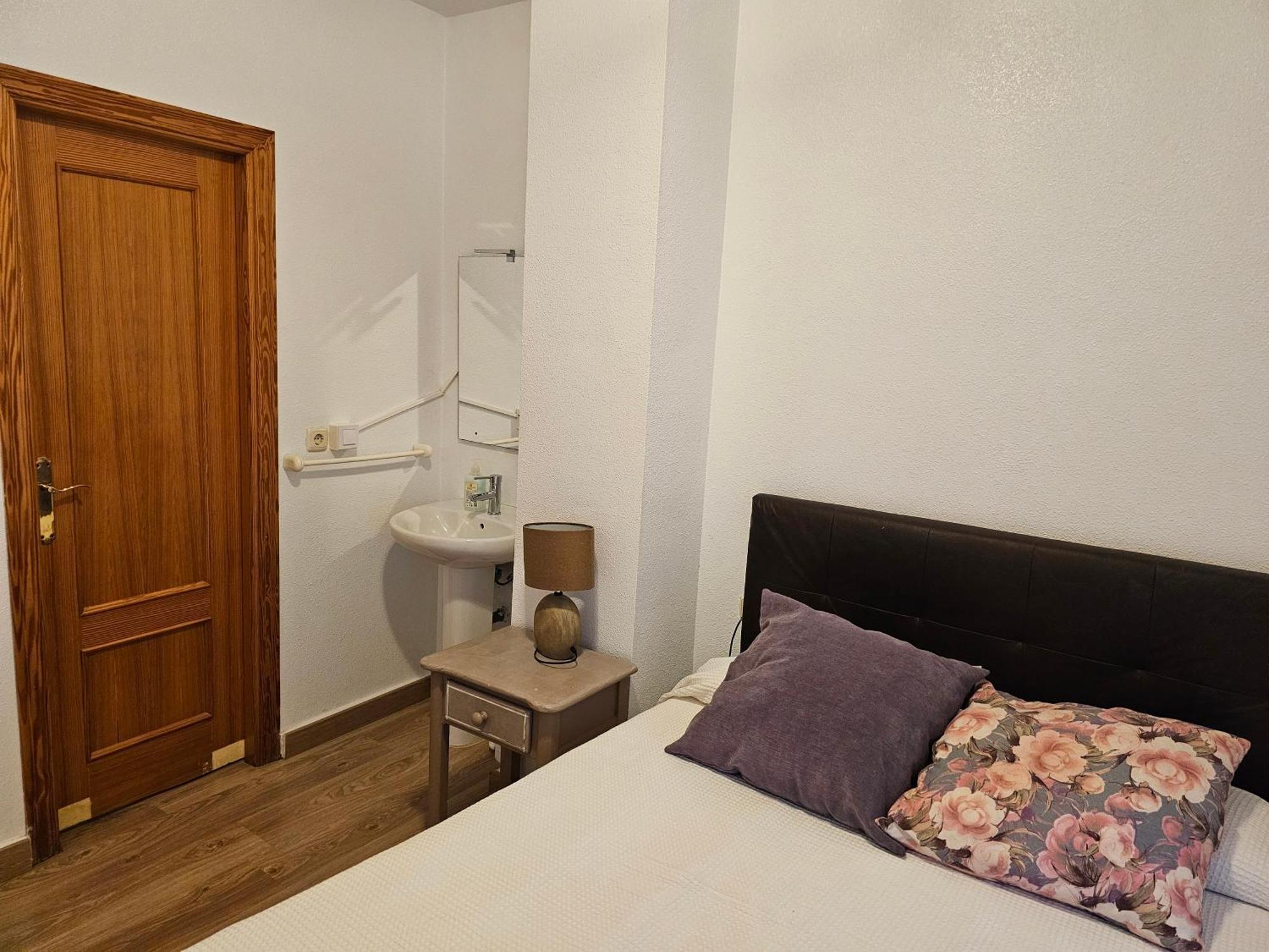 Apartamentos Plaza Αλικάντε Δωμάτιο φωτογραφία